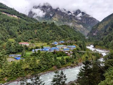 Everest Basecamp Trek (EBC): Cheplung - Namche Bazar Thumbnail