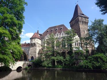 Burg Vajdahunyad Thumbnail